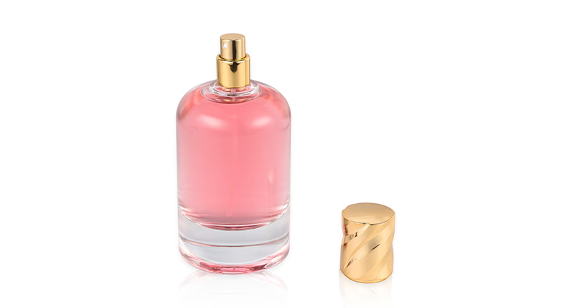 High flint glass perfume bottle with clear transparency highlighting perfume color