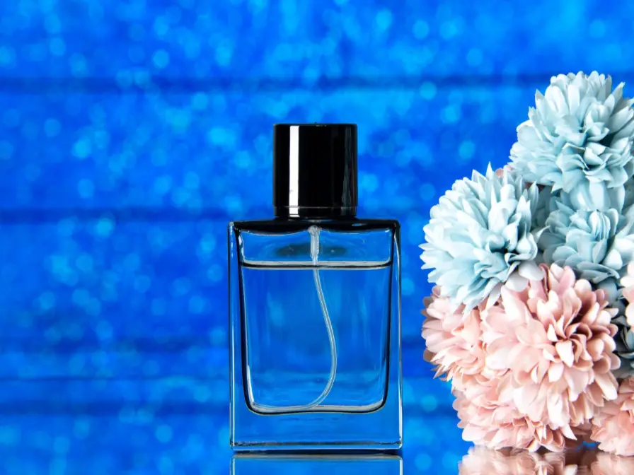 Middle Eastern perfume bottle trends